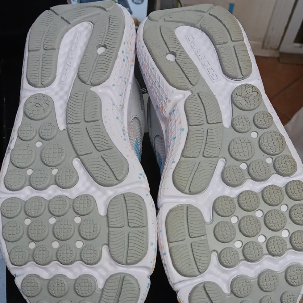 Under Armour Womens Blue and Gray Sneakers Breathable Mesh Design New - Picture 4 of 10